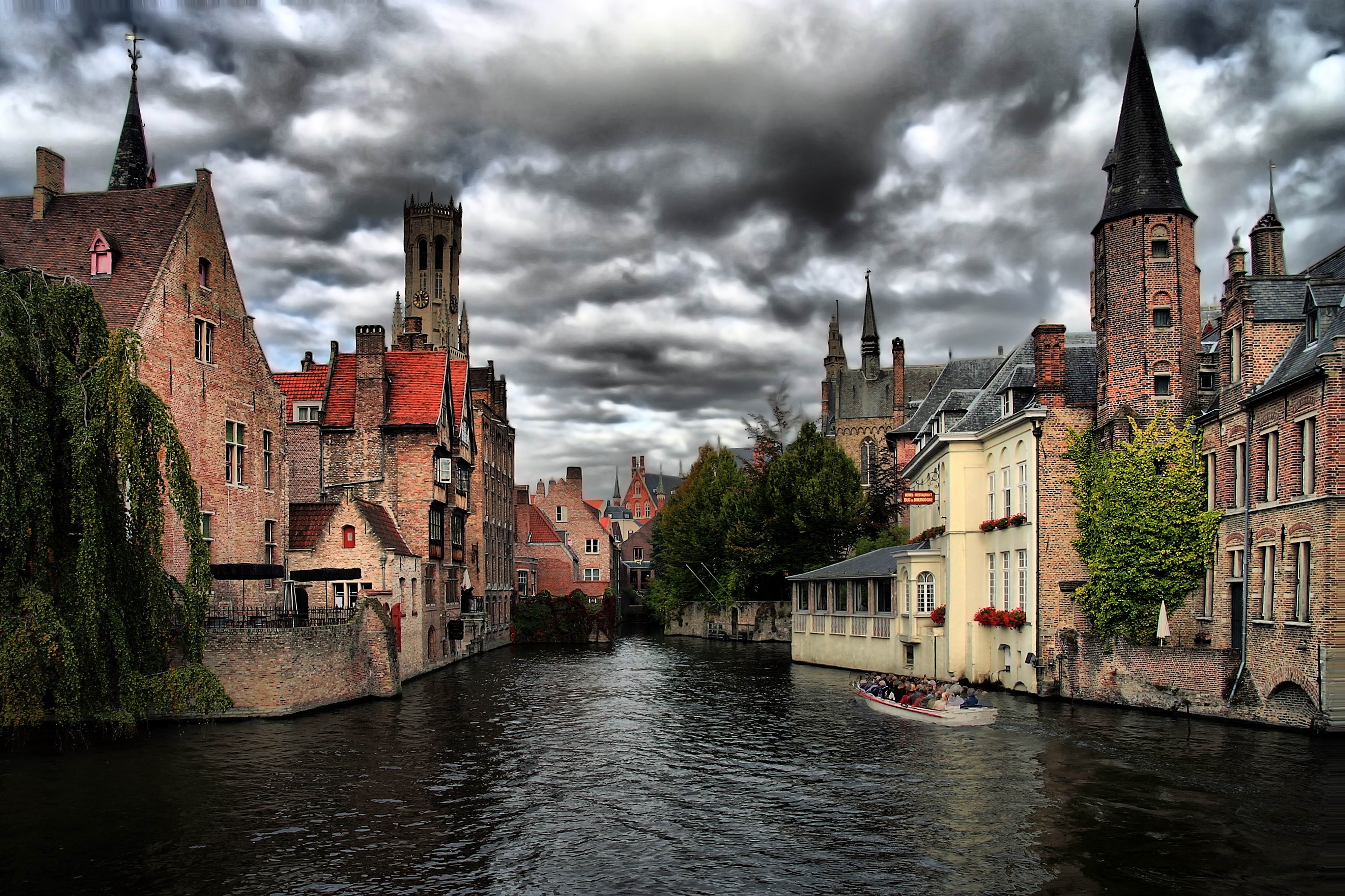 Bruges-Belgium.jpg