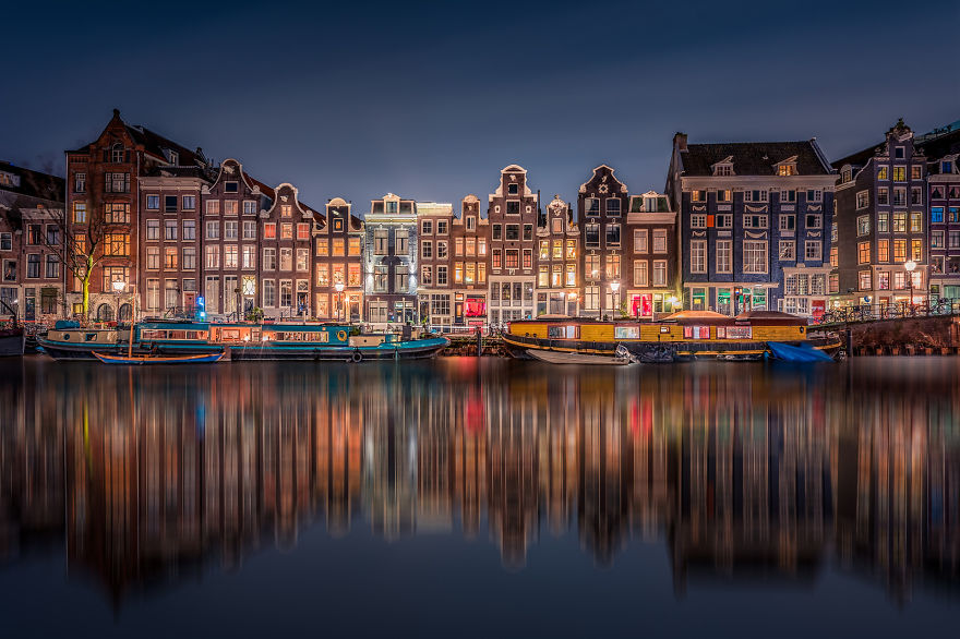 take-a-breath-of-the-old-days-by-looking-at-my-photos-of-amsterdam-at-night-5__880.jpg