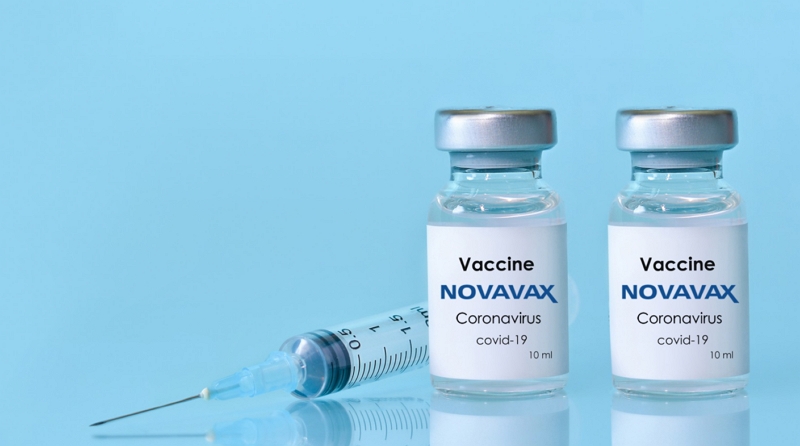 荷兰今日开打Novavax新冠疫苗，据闻副作用较小，已可通过电话预约