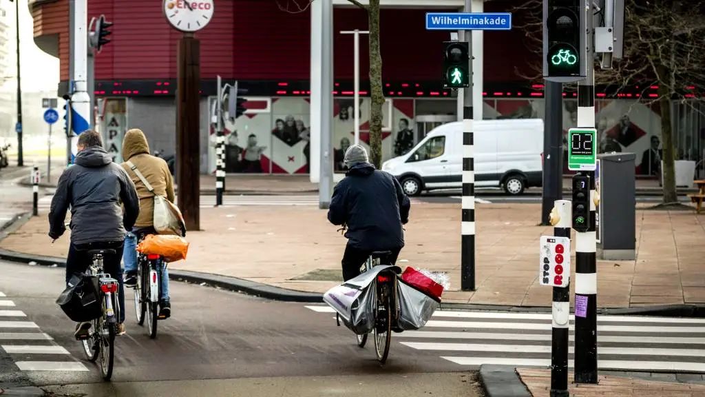 骑车的小伙伴注意！荷兰自行车事故率在增加，新规则已实施